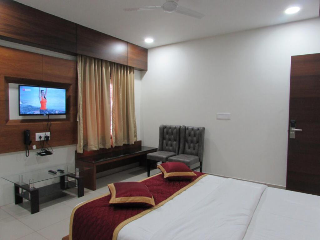 Udupi Regency Hotel ฮาสซัน ภายนอก รูปภาพ
